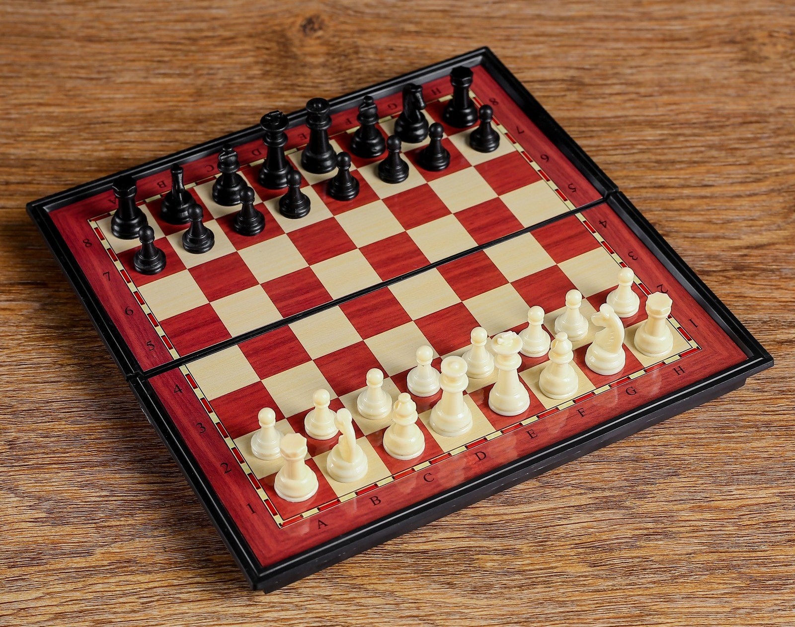 Шахматы магнитные в коробке, 19х19см 2392542